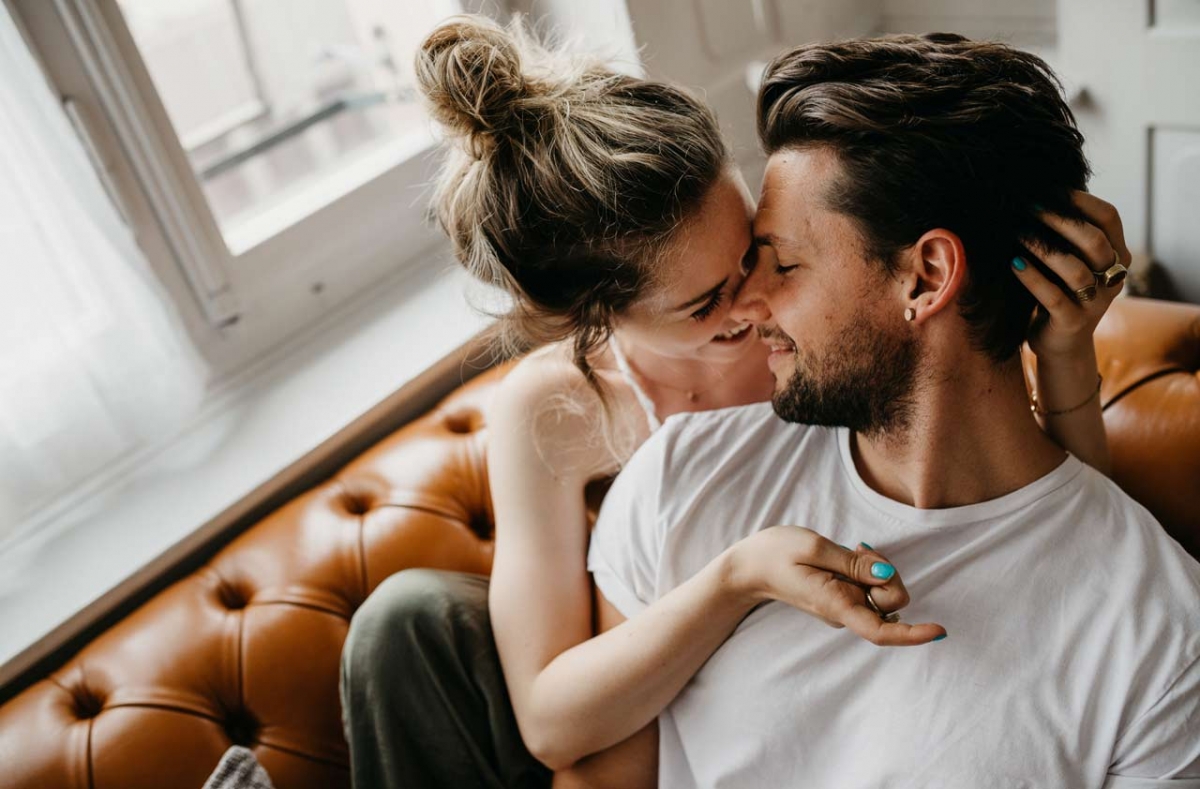 Khi nào nên rủ người yêu đi nhà nghỉ? Cách đề nghị tinh tế, tôn trọng